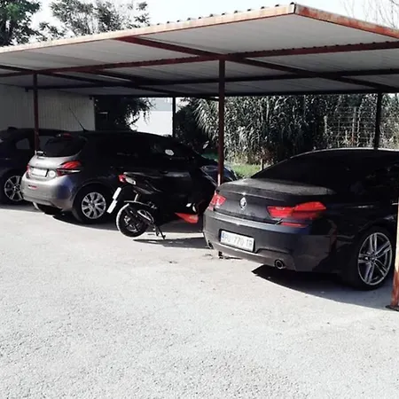 Franko - Uz Parking Appartement