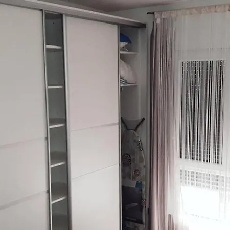Apartament Franko - Uz Parking