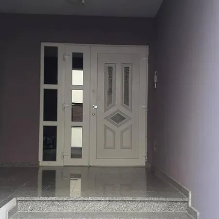 Franko - Uz Parking 아파트